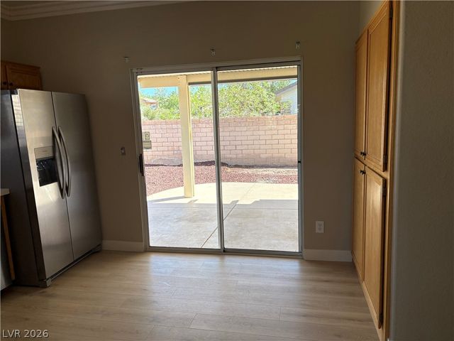 249 Walnut Village Lane, Henderson, NV 89012