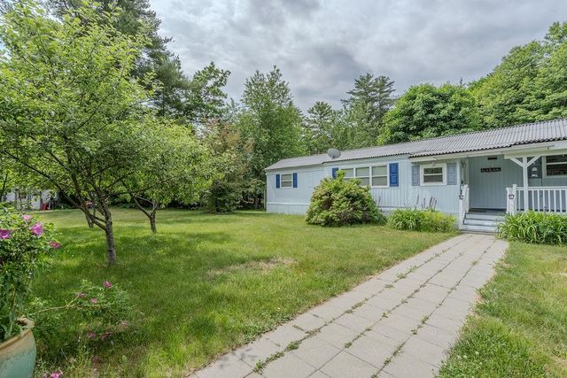 10 Knights Lane, Epsom, NH 03234