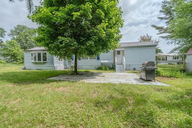 10 Knights Lane, Epsom, NH 03234