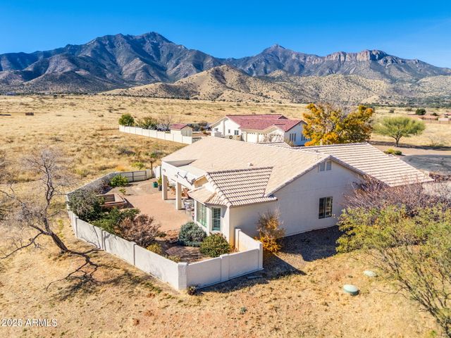 5860 E BLUE OAK Court, Hereford, AZ 85615