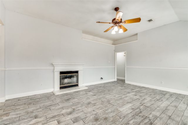 600 Jamie Lane, Mansfield, TX 76063