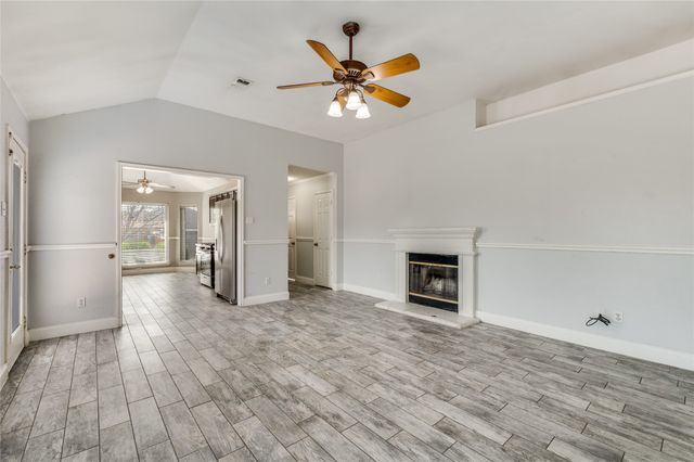 600 Jamie Lane, Mansfield, TX 76063