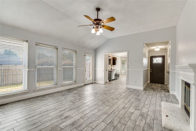600 Jamie Lane, Mansfield, TX 76063