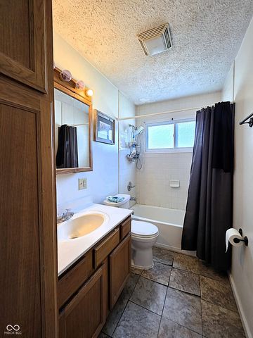 504 Carol Drive, Greenwood, IN 46143