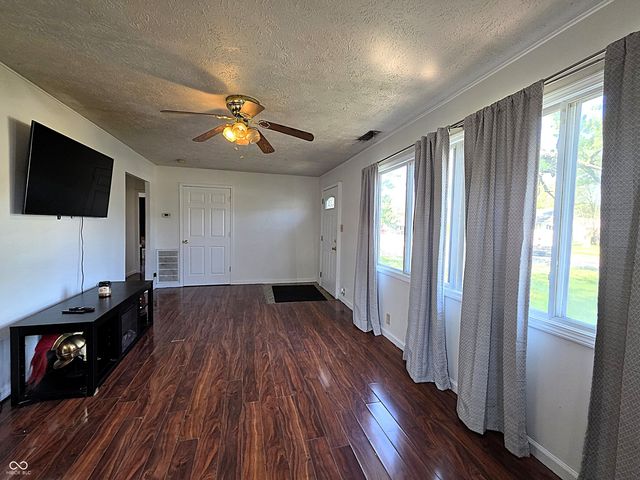 504 Carol Drive, Greenwood, IN 46143