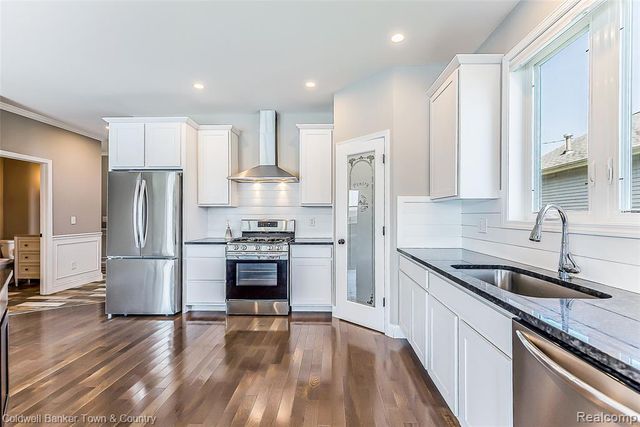 11634 Island Court, Hartland, MI 48353