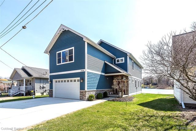 11634 Island Court, Hartland, MI 48353