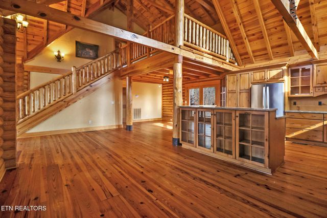 587 Flat Fork Rd, Wartburg, TN 37887