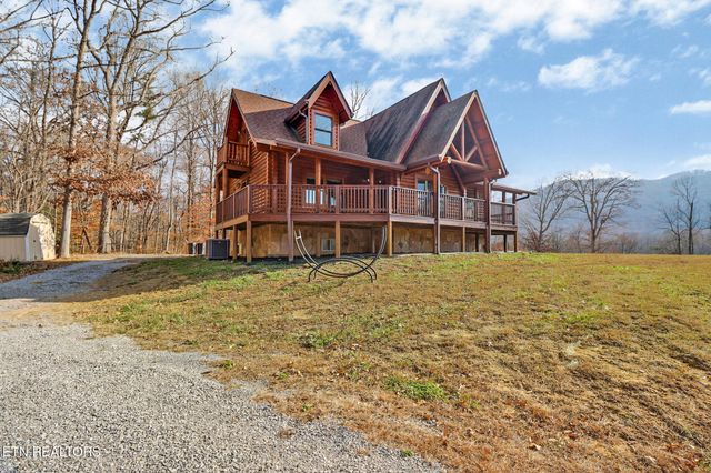 587 Flat Fork Rd, Wartburg, TN 37887