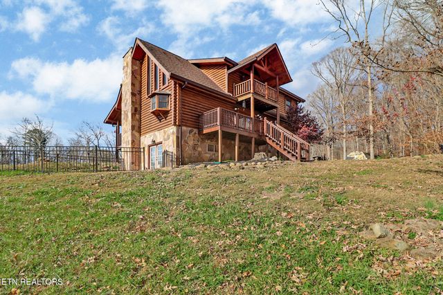 587 Flat Fork Rd, Wartburg, TN 37887