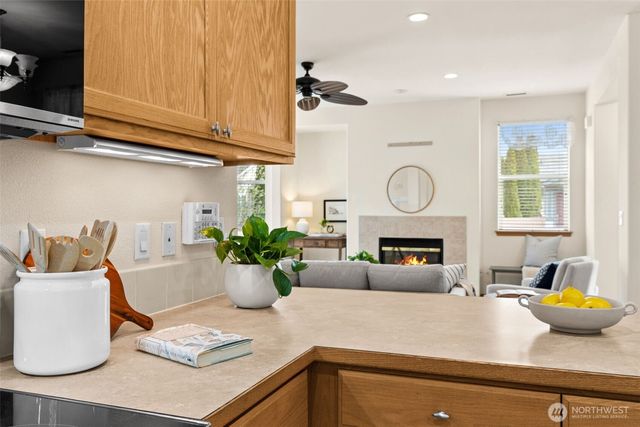 8232 Bainbridge Loop NE, Lacey, WA 98516