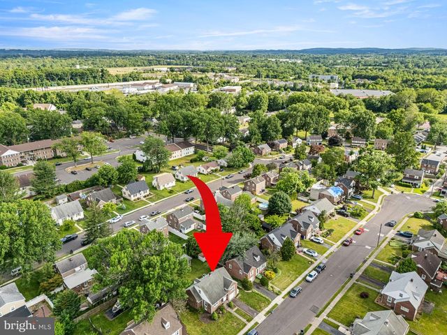 1460 SUNSET DR, Pottstown, PA 19464