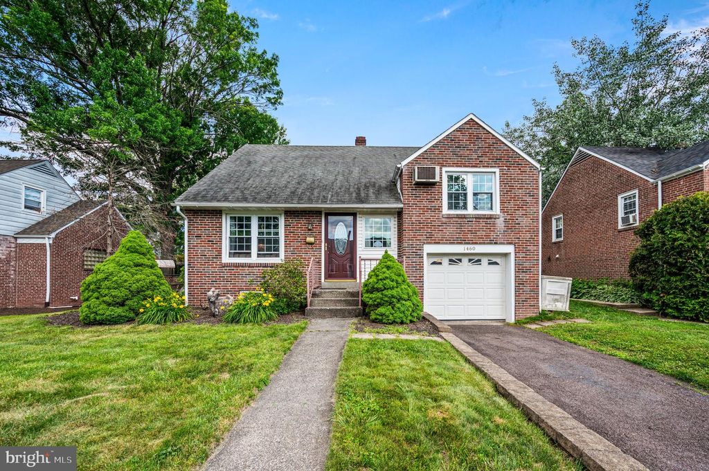 1460 SUNSET DR, Pottstown, PA 19464