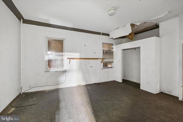 4030 W GIRARD AVE, Philadelphia, PA 19104