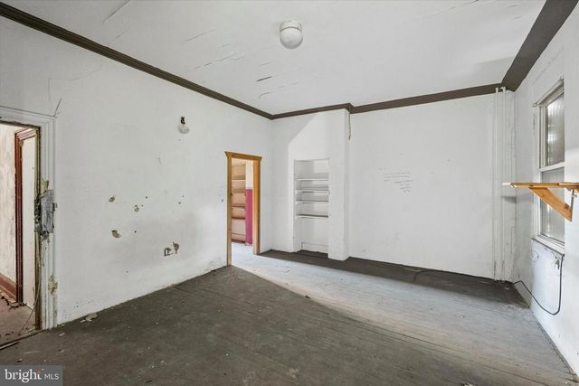 4030 W GIRARD AVE, Philadelphia, PA 19104