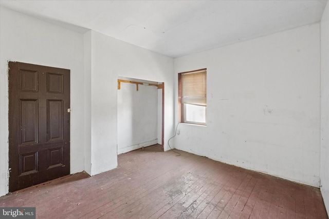 4030 W GIRARD AVE, Philadelphia, PA 19104