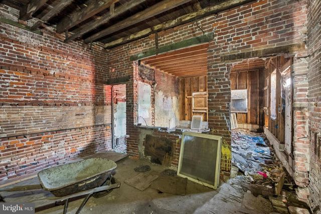 4030 W GIRARD AVE, Philadelphia, PA 19104