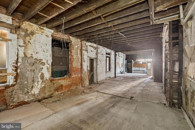 4030 W GIRARD AVE, Philadelphia, PA 19104