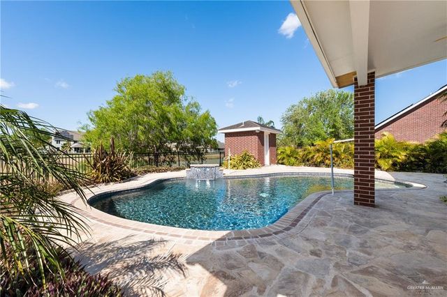 3306 Pebble Beach Drive, Harlingen, TX 78550