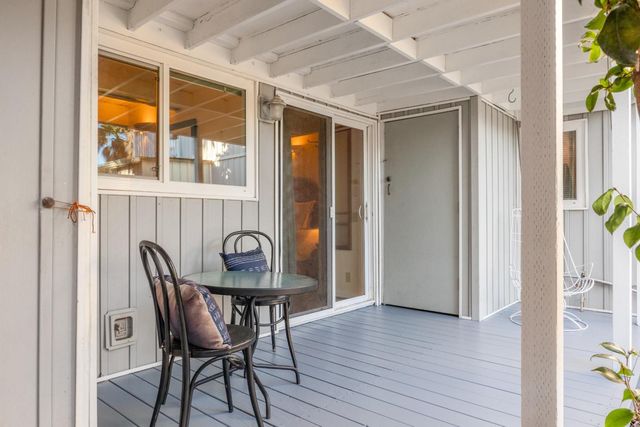 360 36th Avenue, Santa Cruz, CA 95062