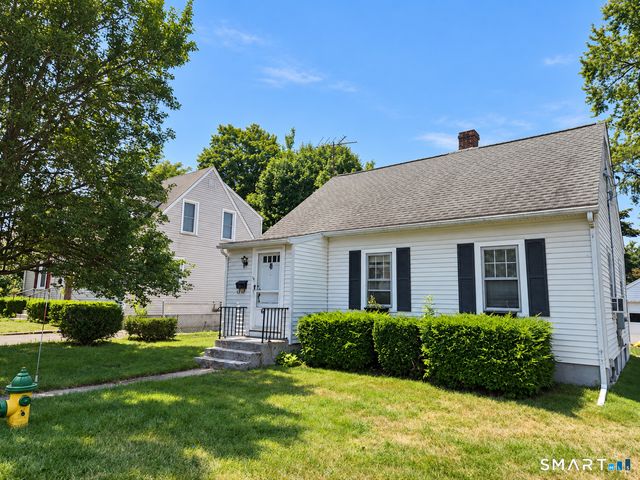 43 McKenzie Street, Middletown, CT 06457