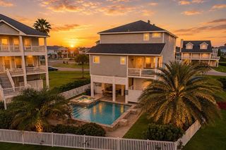 4106 Silver Reef, Galveston, TX 77554