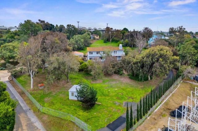 2278 Bautista Avenue, Vista, CA 92084