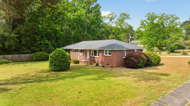 18 Chestnut Avenue, Denmark, SC 29042