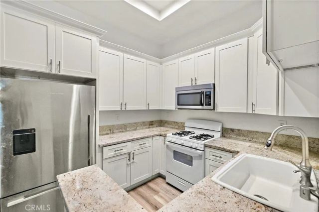 15 De Lila, Rancho Santa Margarita, CA 92688