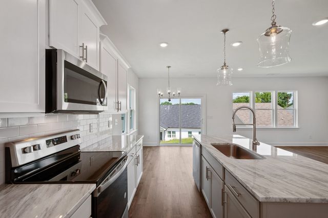 101 Riverview Run, Madison, TN 37115