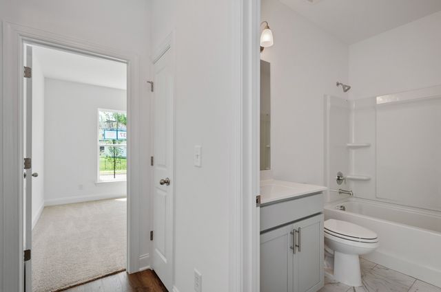 101 Riverview Run, Madison, TN 37115