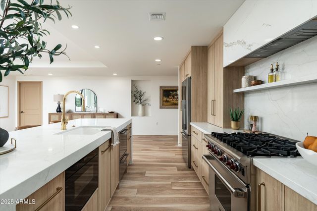 6803 E MAIN Street 5511, Scottsdale, AZ 85251