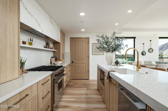 6803 E MAIN Street 5511, Scottsdale, AZ 85251