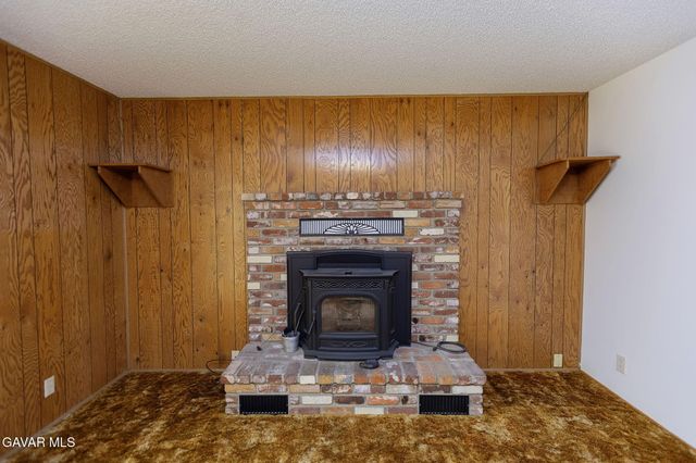 646 E Pillsbury Street, Lancaster, CA 93535