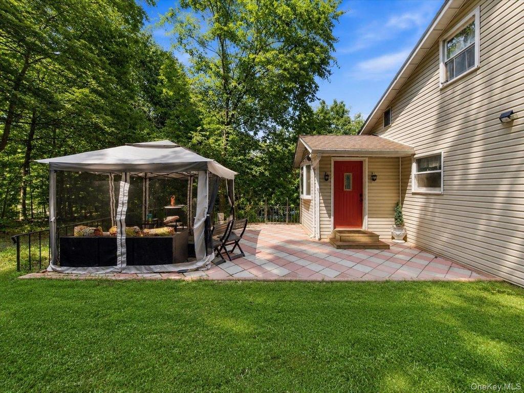 23 Sunrise Trail, Monroe, NY 10950 — photo 3