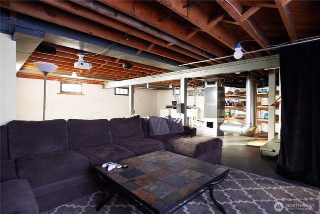 123 E Maple Street, Walla Walla, WA 99362