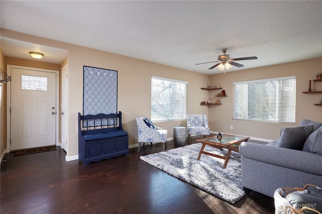 123 E Maple Street, Walla Walla, WA 99362