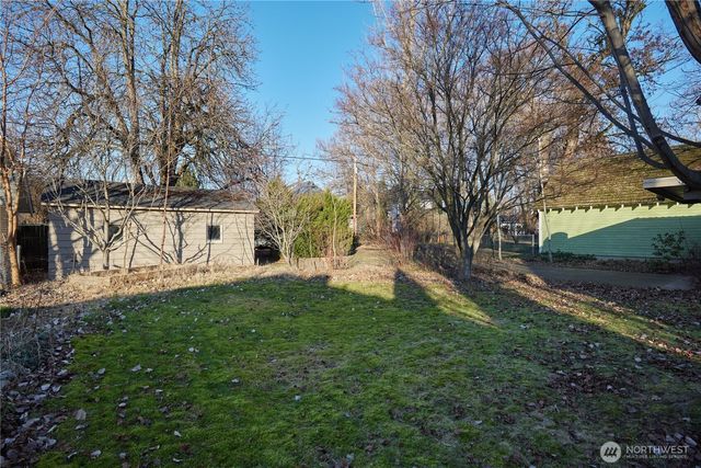 123 E Maple Street, Walla Walla, WA 99362