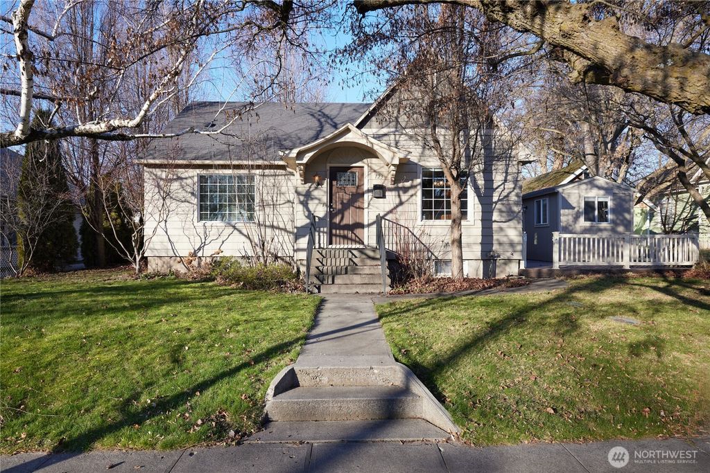 123 E Maple Street, Walla Walla, WA 99362