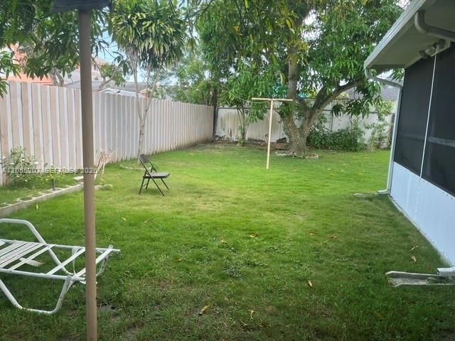 17861 SW 112th Place, Miami, FL 33157