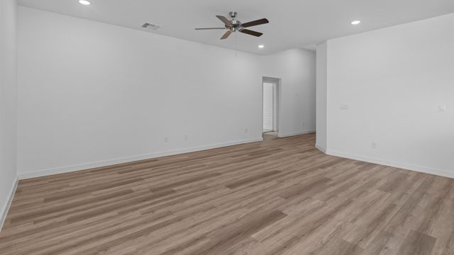 8536 Big Apple Drive, Fort Worth, TX 76179