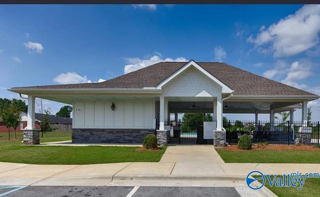 336 NE Jackson Point Circle NE, New Market, AL 35811