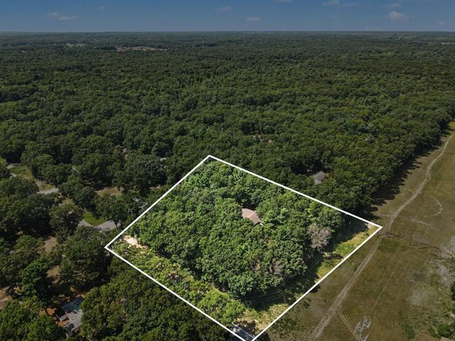 416 E River Road, Dalton Twp, MI 49445