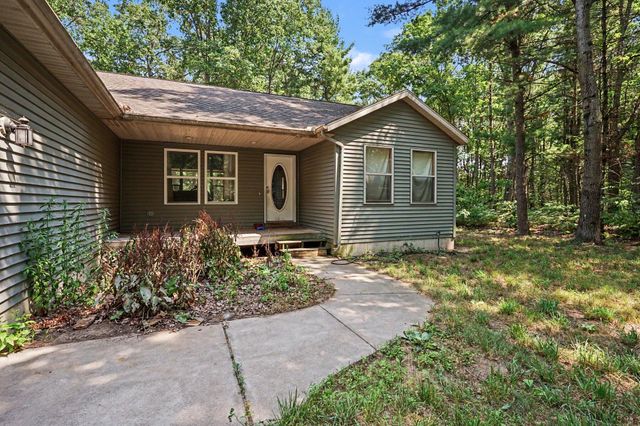 416 E River Road, Dalton Twp, MI 49445