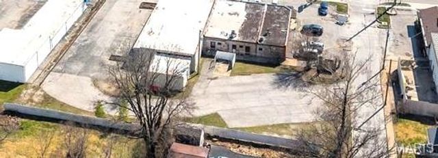 2652 Ruth Avenue, St Louis, MO 63144