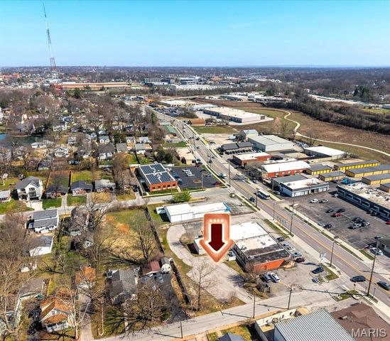 2652 Ruth Avenue, St Louis, MO 63144