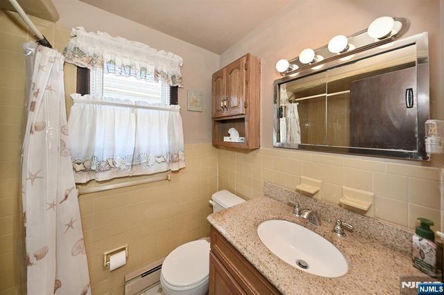 217 Grove Street, Lodi, NJ 07644