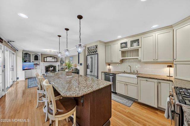 77 Wellington Road, Freehold, NJ 07728