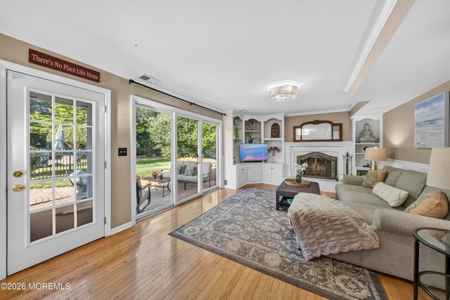 77 Wellington Road, Freehold, NJ 07728