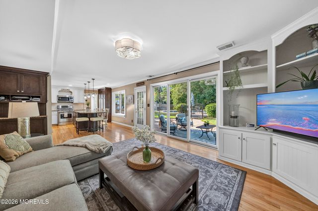 77 Wellington Road, Freehold, NJ 07728